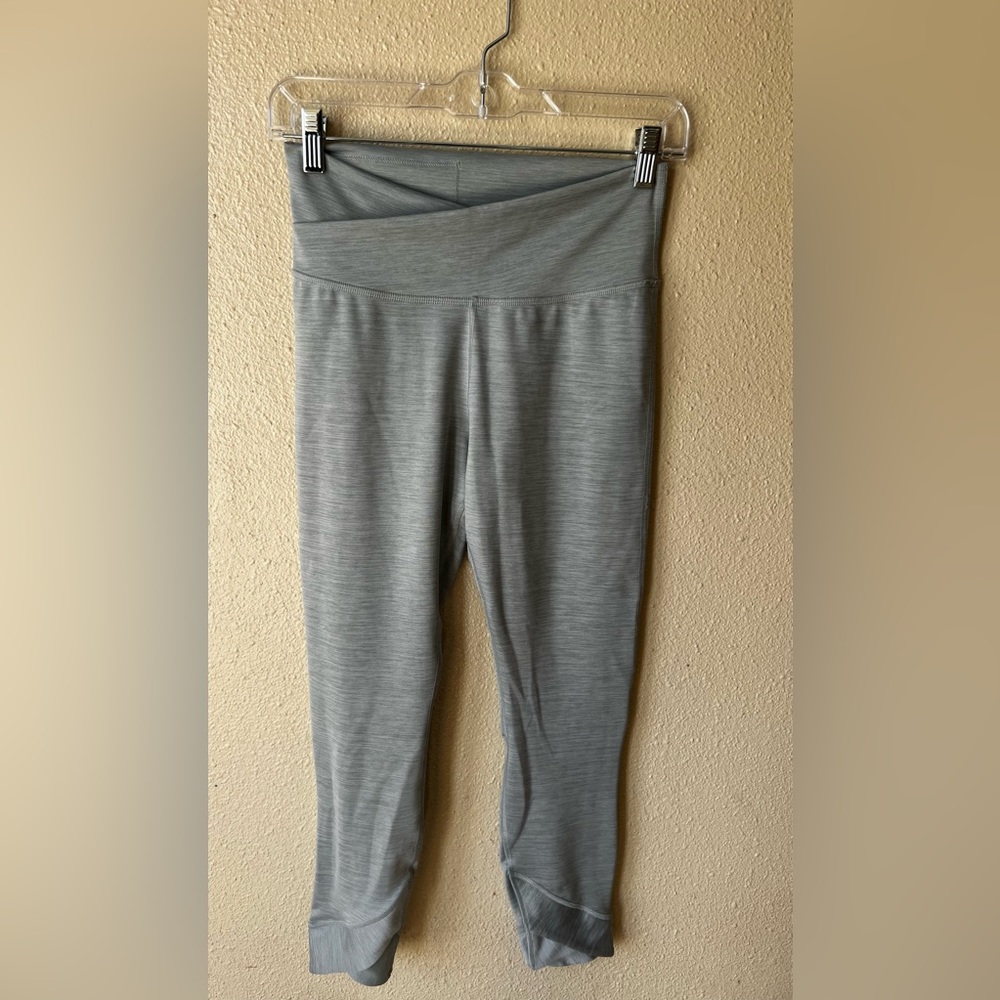Nike Dri-Fit Capri Yoga Pants